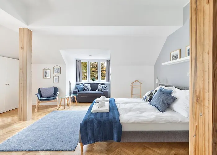 Opera Apartments